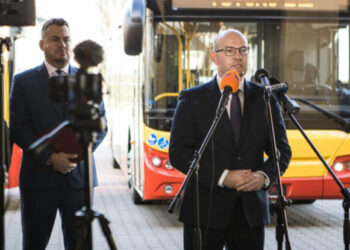Na ulice Łomży wyjechały pierwsze autobusy elektryczne