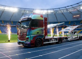 Polska premiera autotransportera na Stadionie Śląskim